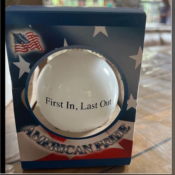 Fireman/Fire Dept Ornament “First In, Last Out” - Picture 2 of 3